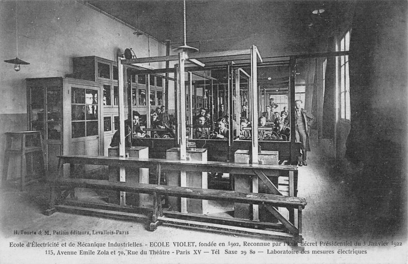 Carte postale ancienne Ecole d'Electricité et de Mécaniques Industrielles - Ecole Violet - Avenue Emile Zola et Rue du Théâtre - Laboratoire des mesures électriques à Paris 15e