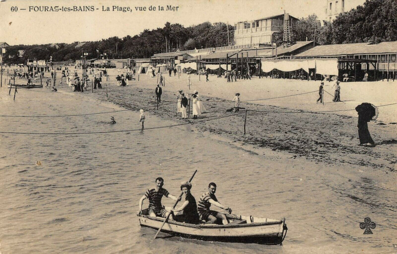Carte postale ancienne Fouras Les Bains La Plage Vue De La Mer à Fouras