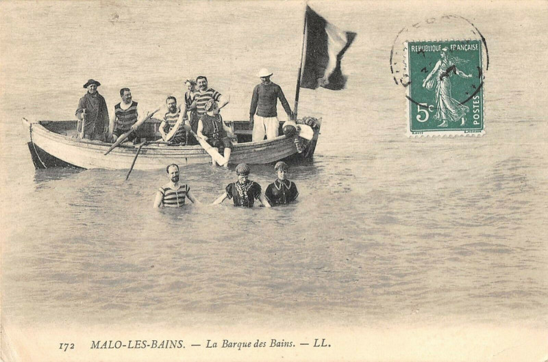 Carte postale ancienne Malo Les Bains La Barque Des Bains