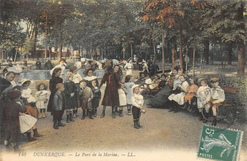 Carte postale ancienne Dunkerque Le Parc De La Marine à Dunkerque