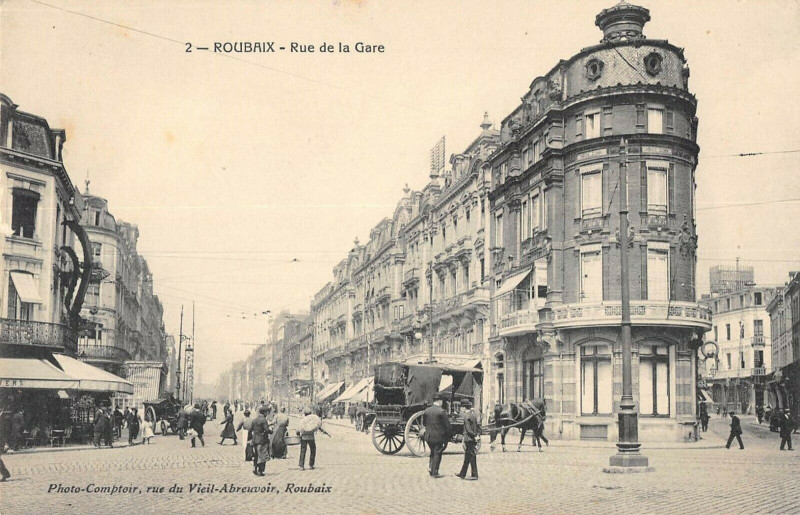Carte postale ancienne Roubaix Rue De La Gare à Roubaix
