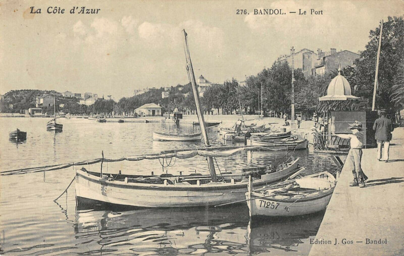 Carte postale ancienne Bandol Le Port à Bandol