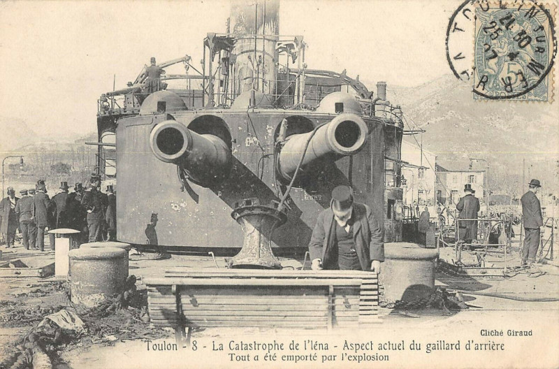 Carte postale ancienne Toulon Catastrophe Du Iena Aspect Actuel Du Gaillard D'Arriere à Toulon