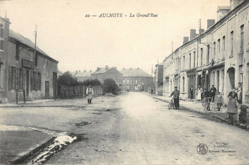 Carte postale ancienne Aulnoye La Grand Rue