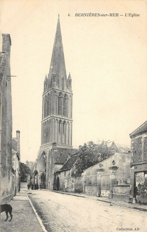Carte postale ancienne Bernieres Sur Mer L'Eglise