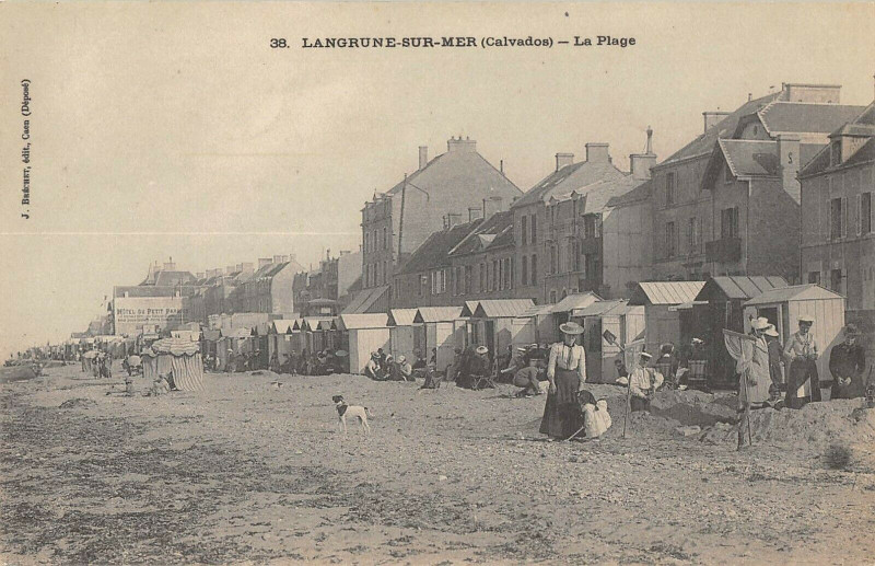 Carte postale ancienne Langrune Sur Mer La Plage à Langrune-sur-Mer