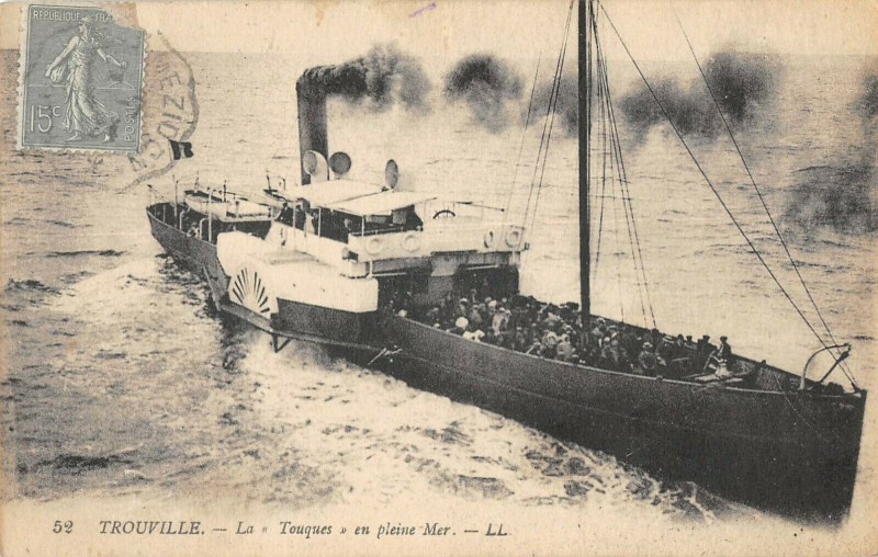 Carte postale ancienne Trouville La Touques En Pleine Mer à Touques