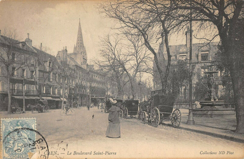 Carte postale ancienne Caen Le Boulevard Saint Pierre à Caen
