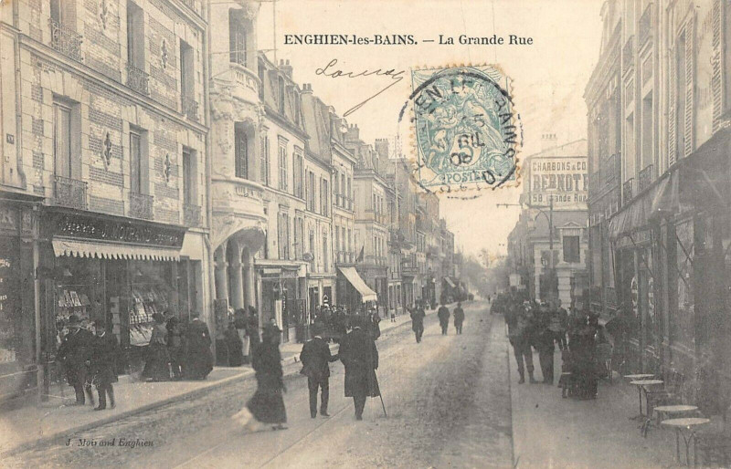 Carte postale ancienne Enghien Les Bains La Grande Rue à Enghien-les-Bains