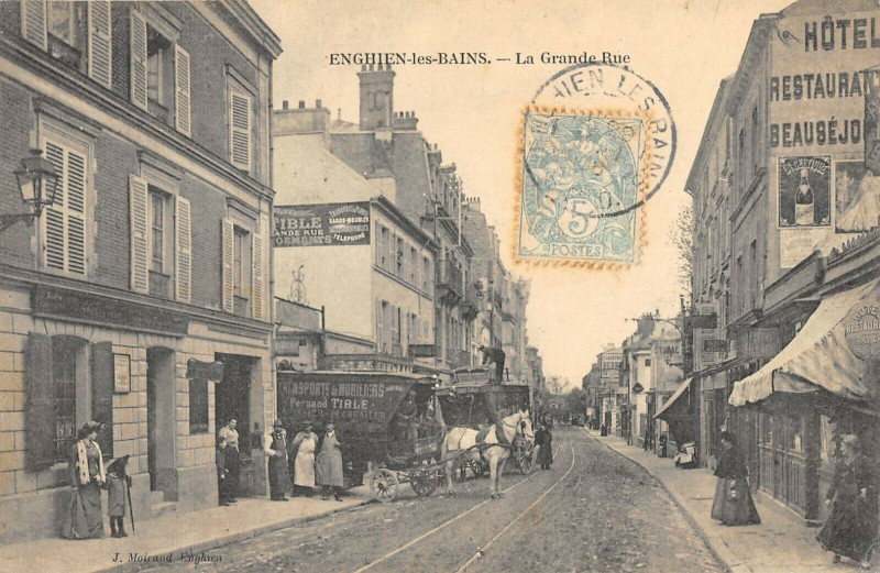 Carte postale ancienne Enghien Les Bains La Grande Rue à Enghien-les-Bains