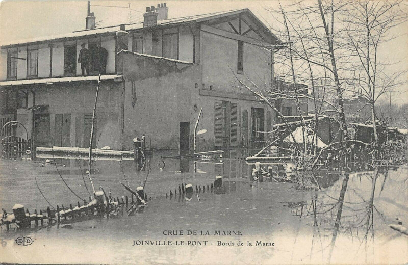 Carte postale ancienne Joinville Le Pont Crue De La Marne Bords De Marne à Joinville-le-Pont