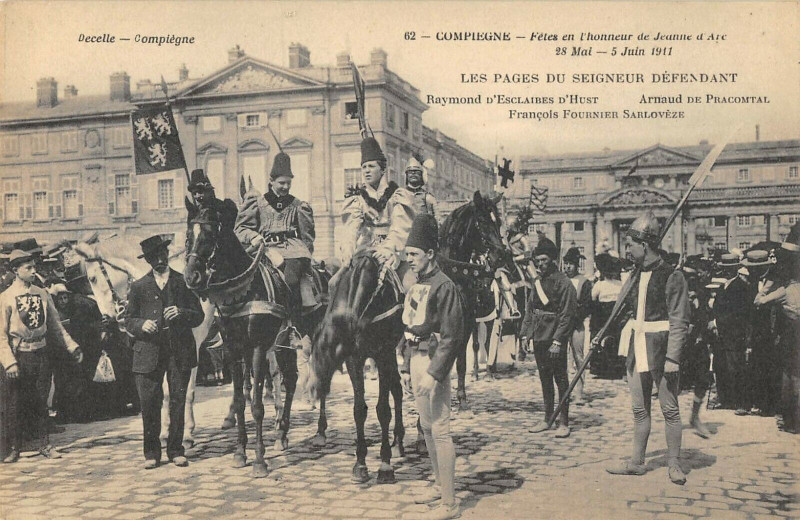 Carte postale ancienne Compiegne Fetes De Jeanne D'Arc Les Pages Du Seigneur à Compiègne