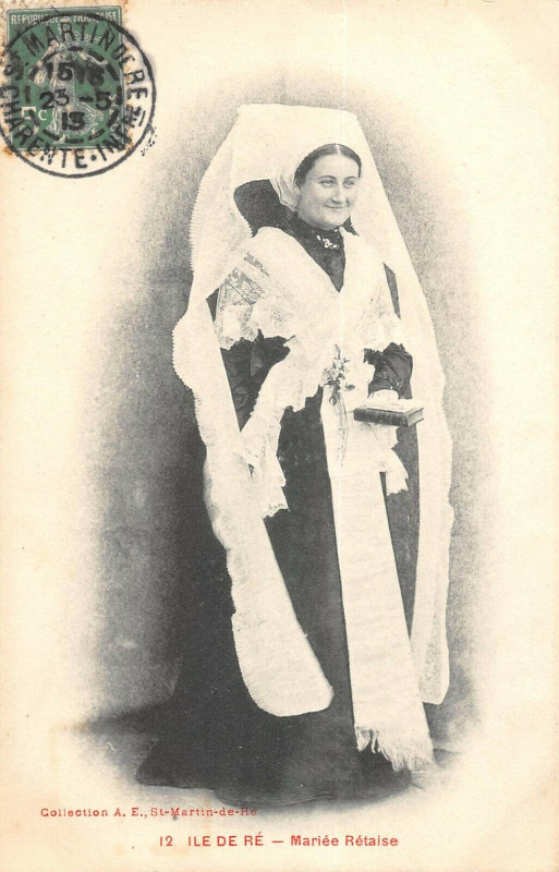 Carte postale ancienne Ile De Re Mariee Retaise