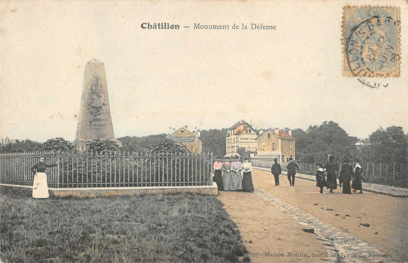 Carte postale ancienne Chatillon Monument De La Defense