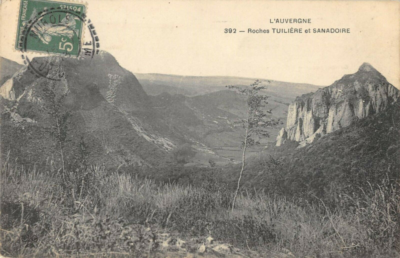 Carte postale ancienne Roches Tuiliere Et Sanadoire