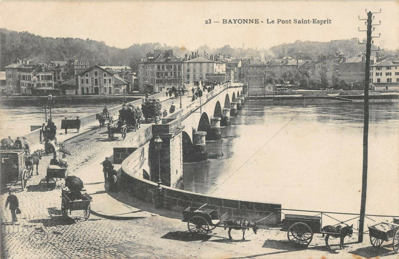 Carte postale ancienne Bayonne Le Pont Saint Esprit à Bayonne