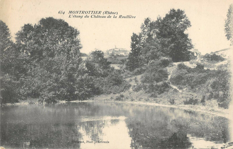 Carte postale ancienne Montrottier Etang Du Chateau De La Roulliere à Montrottier