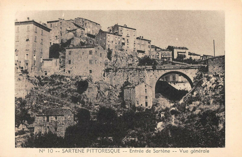 Carte postale ancienne 20 Corse Sartene Entree De Sartene à Sartène