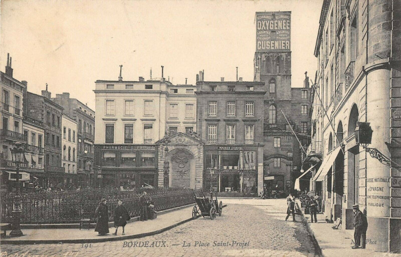 Carte postale ancienne Bordeaux La Place Saint Projet à Bordeaux