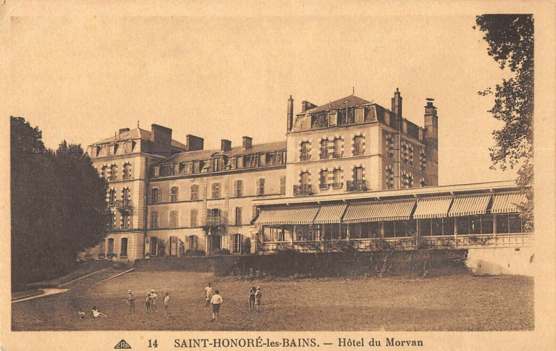 Carte postale ancienne Saint Honore Les Bains Hotel Du Morvan
