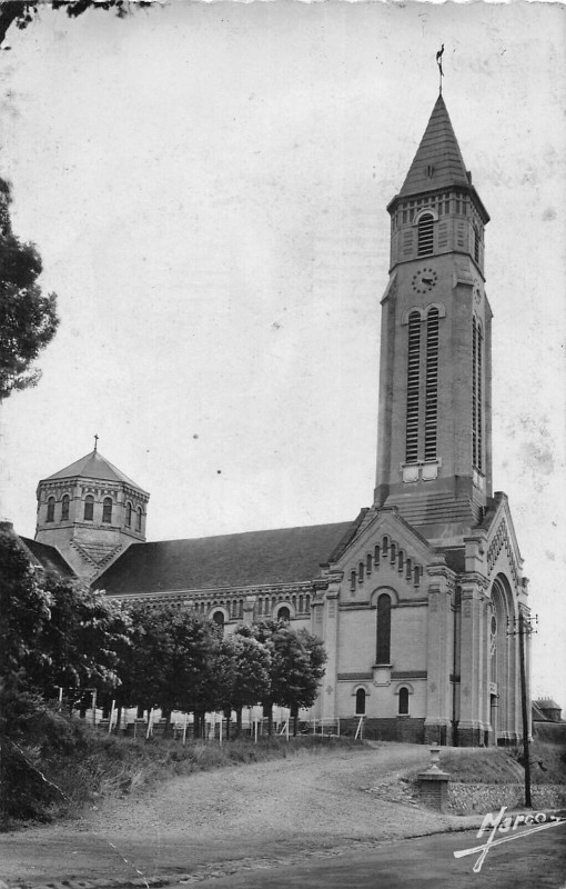 Carte postale ancienne Fauville Eglise