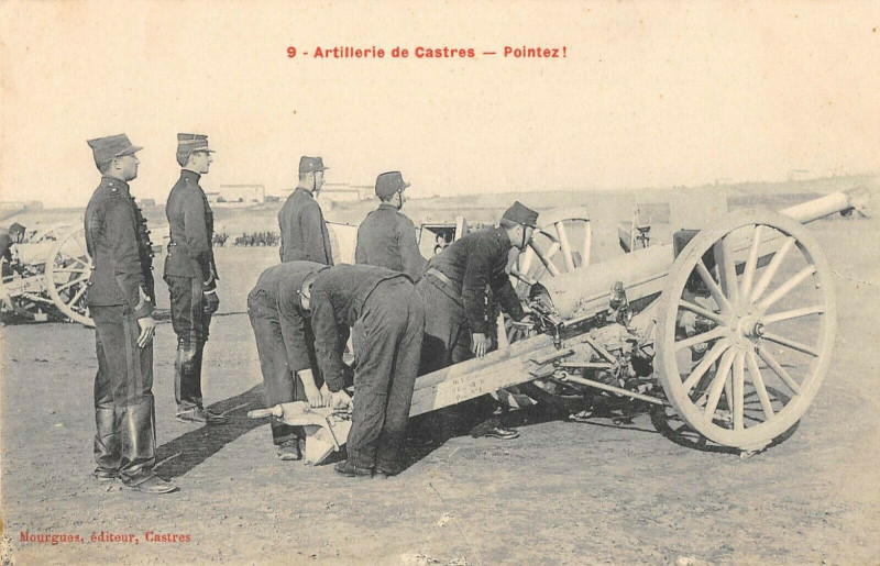 Carte postale ancienne Artillerie De Castres Pointez à Castres