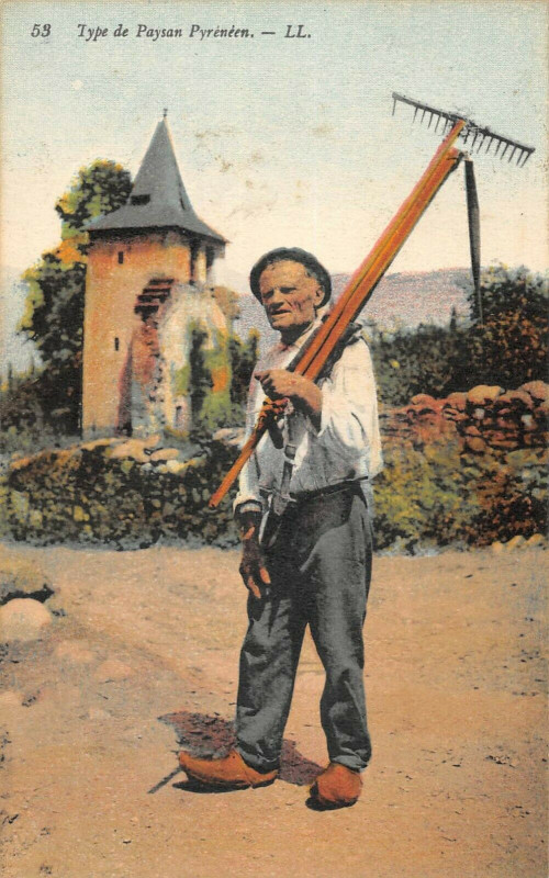 Carte postale ancienne Type De Paysan Pyreneen