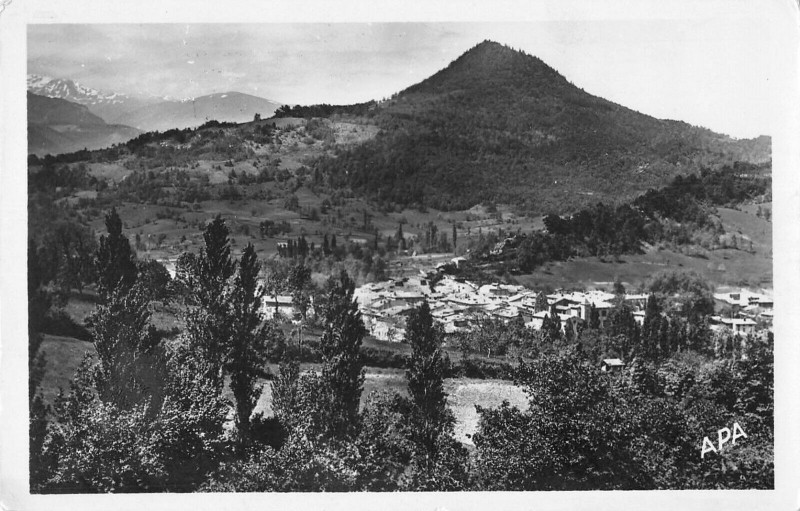 Carte postale ancienne Belesta Pic De Mede à Bélesta