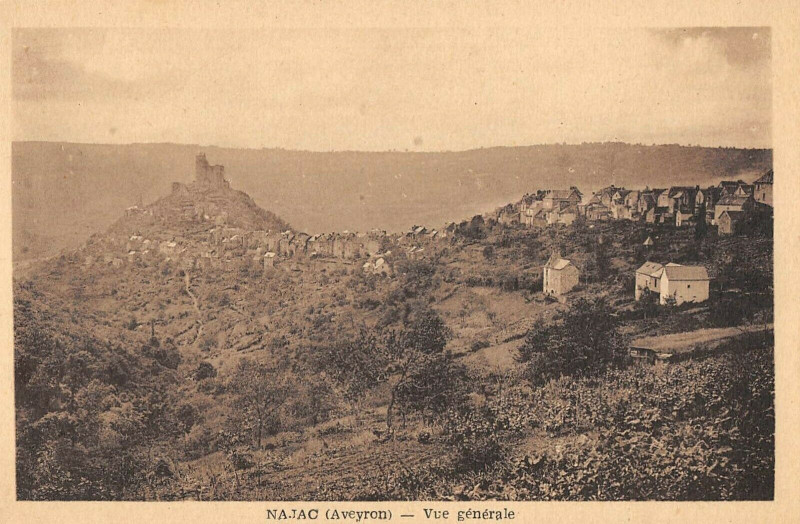 Carte postale ancienne Najac Vue Generale à Najac