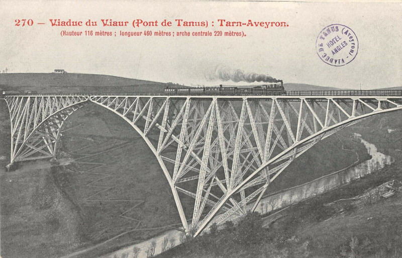 Carte postale ancienne Viaduc De Viaur Pont De Tanus Train