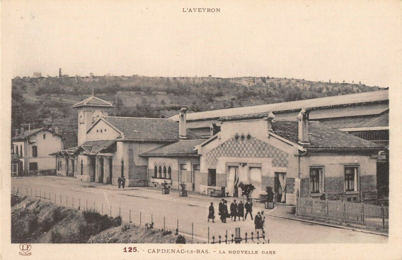 Carte postale ancienne Capdenac Le Bas La Nouvelle Gare
