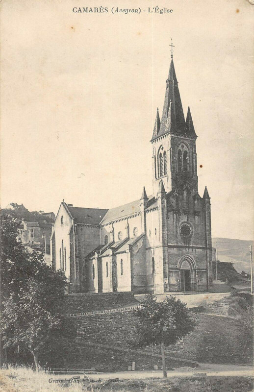 Carte postale ancienne Camares Eglise à Camarès