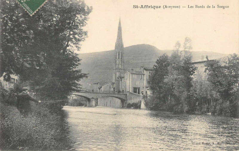 Carte postale ancienne Saint Affrique Les Bords De La Sorgue à Saint-Affrique