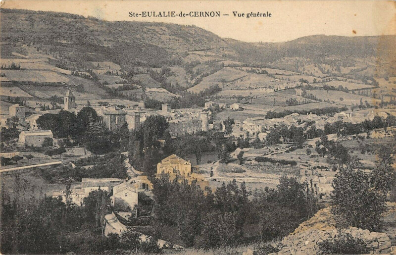 Carte postale ancienne Sainte Eulalie De Cernon Vue Generale à Sainte-Eulalie-de-Cernon