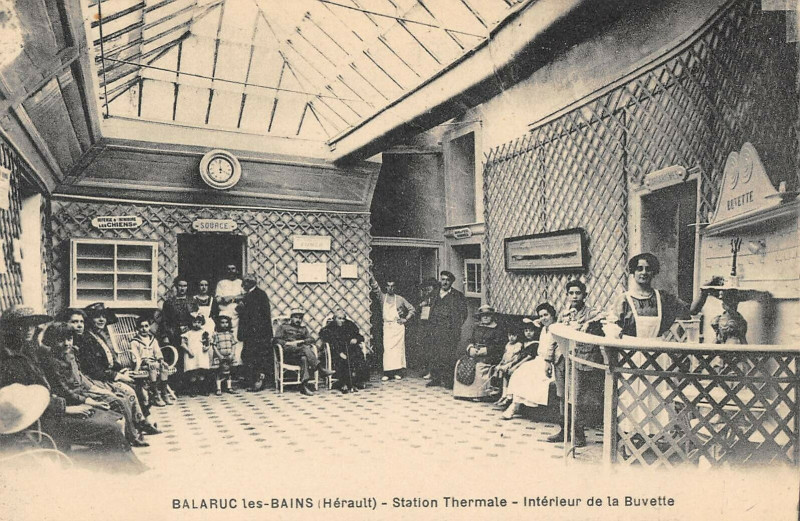Carte postale ancienne Balaruc Les Bains Interieur De La Buvette à Balaruc-les-Bains