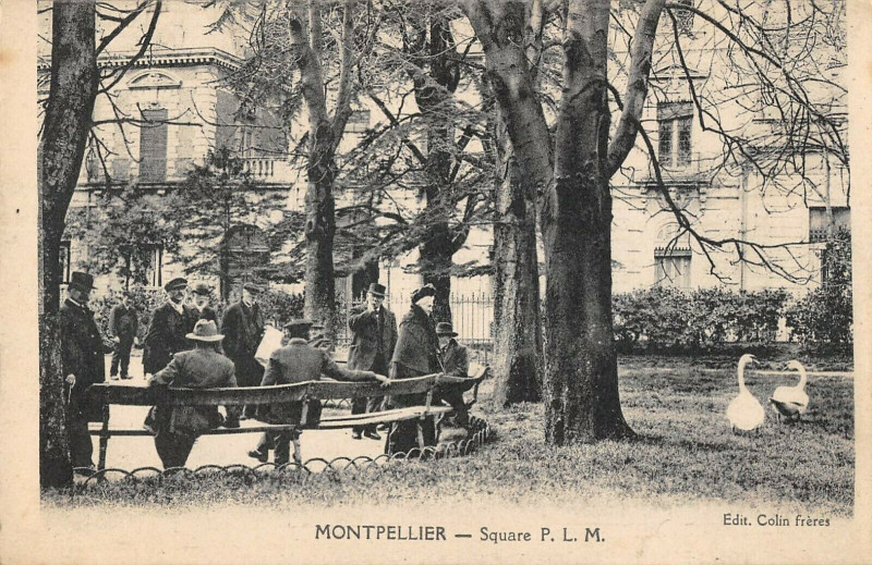 Carte postale ancienne Montpellier Square P.L.M. à Montpellier