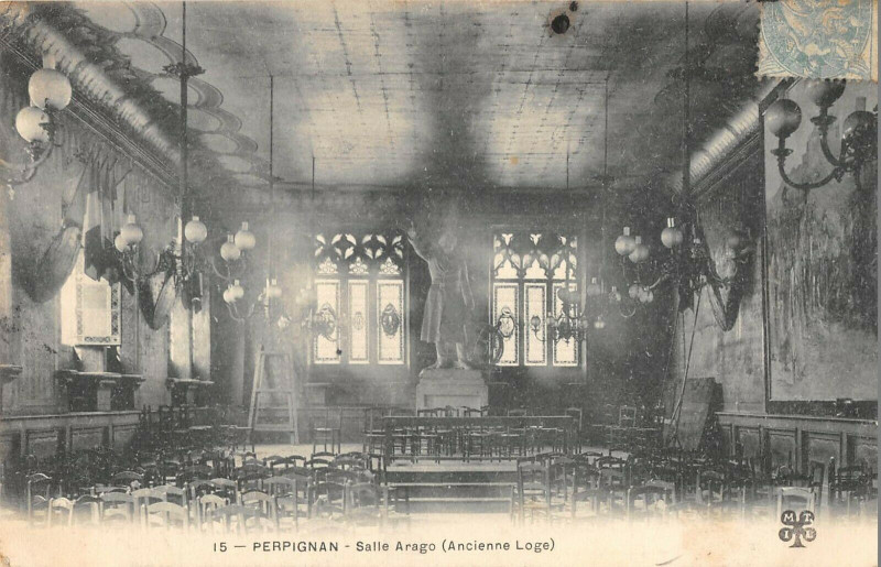 Carte postale ancienne Perpignan Salle Arago Ancienne Loge à Perpignan