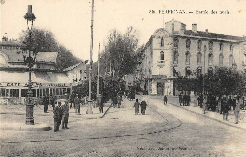 Carte postale ancienne Perpignan Entree Des Quais (cliché pas courant à Perpignan