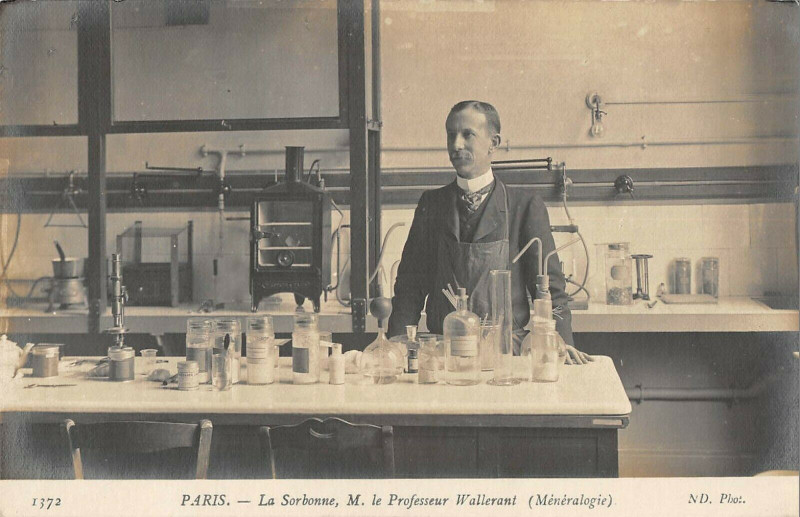 Carte postale ancienne Paris Ve La Sorbonne M.le Professeur Wallerant Meneralogie à Paris 5e