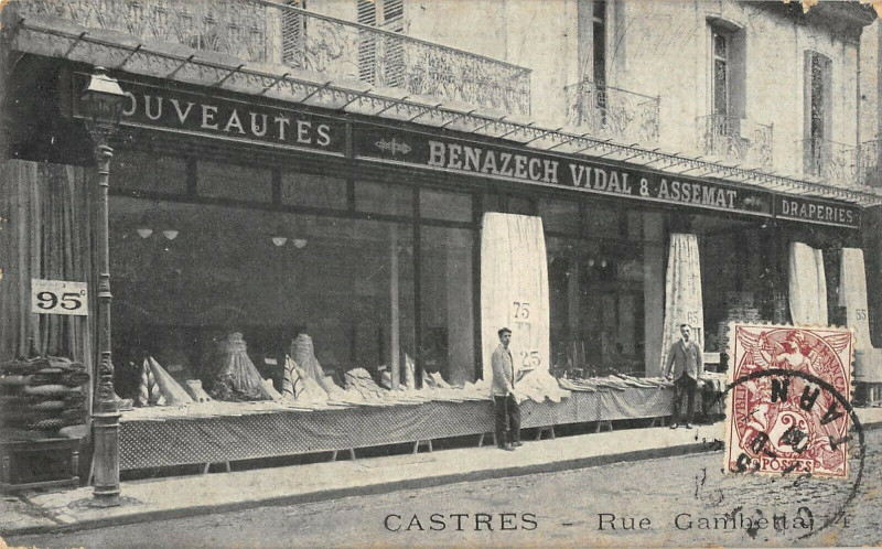 Carte postale ancienne Castres Rue Gambetta Magasin Benazech Assemat à Castres