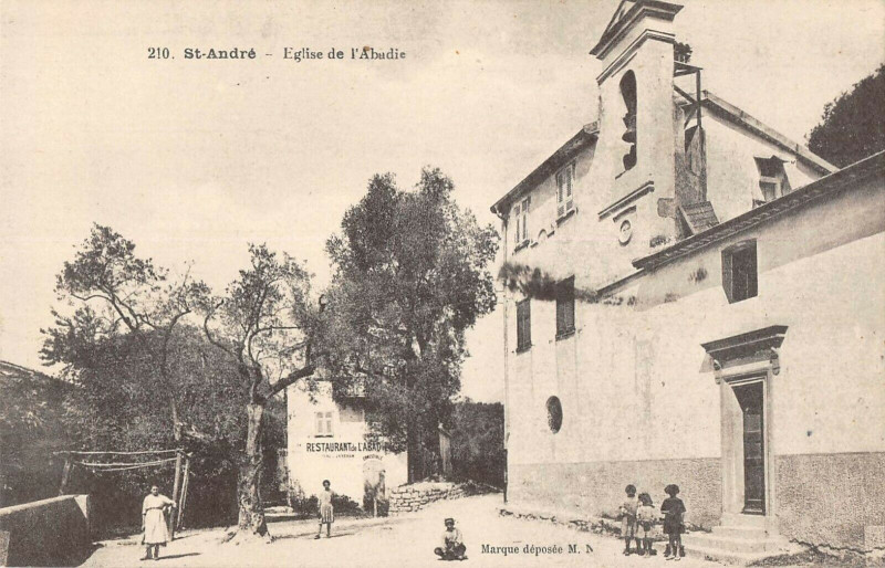 Carte postale ancienne Saint Andre Eglise De L'Abadie