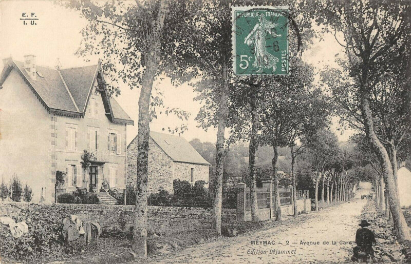 Carte postale ancienne Meymac Avenue De La Gare à Meymac