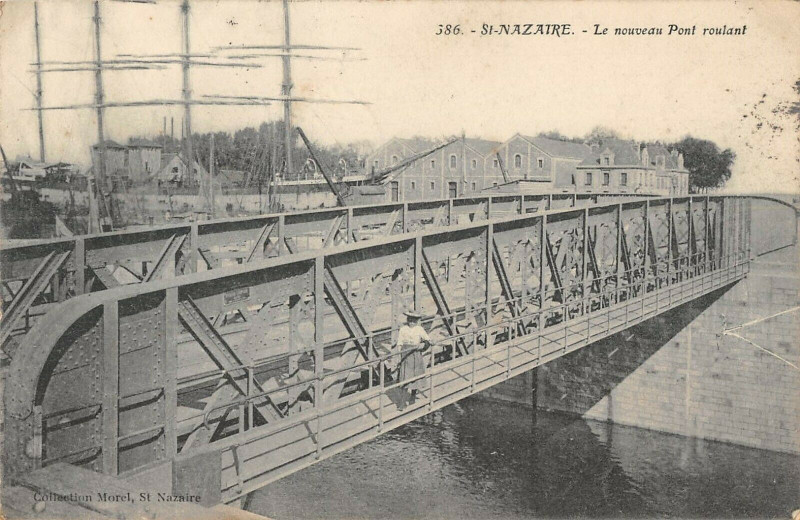 Carte postale ancienne Saint Nazaire Le Nouveau Pont Roulant à Saint-Nazaire