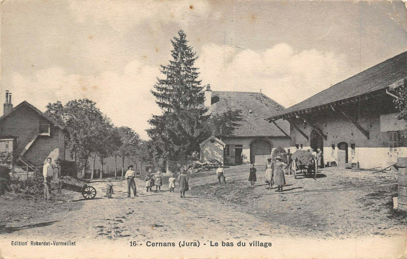 Carte postale ancienne Cernans Le Bas Du Village à Cernans
