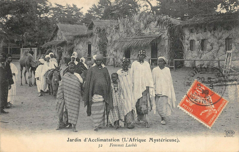 Carte postale ancienne Jardin d'Acclimatation (L'Afrique Mystérieuse) - Femmes Laobés à Neuilly-sur-Seine