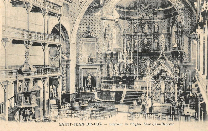 Carte postale ancienne Saint Jean De Luz Interieur De L'Eglise Saint-Jean Baptiste à Saint-Jean-de-Luz