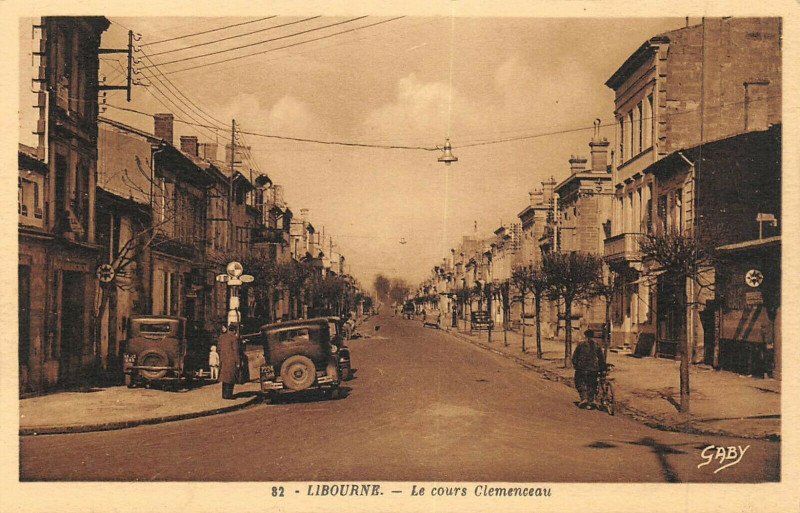 Carte postale ancienne Libourne Le Cours Clemenceau à Libourne
