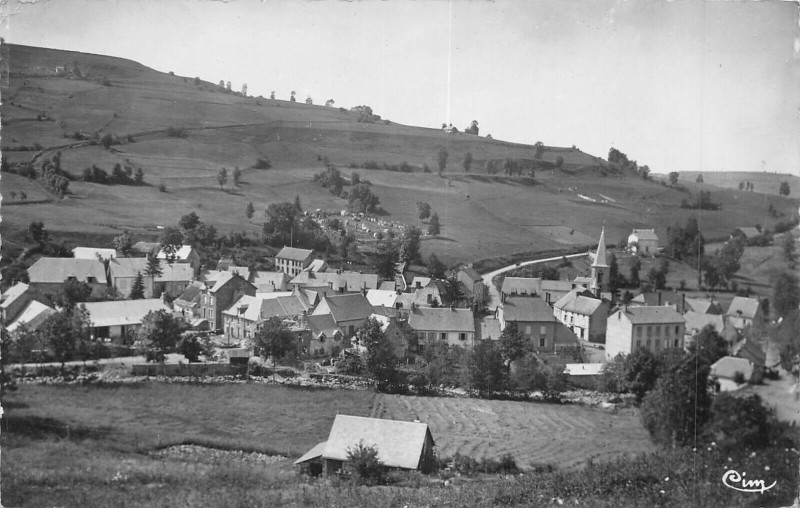 Carte postale ancienne Saint Saturnin Vue Generale à Saint-Saturnin