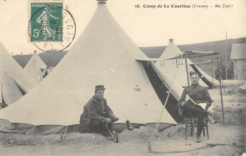Carte postale ancienne Camp De La Courtine Ma Tente ! à La Courtine