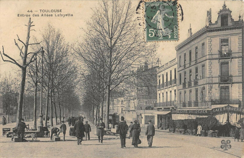 Carte postale ancienne Toulouse Entree Des Allees Lafayette à Toulouse
